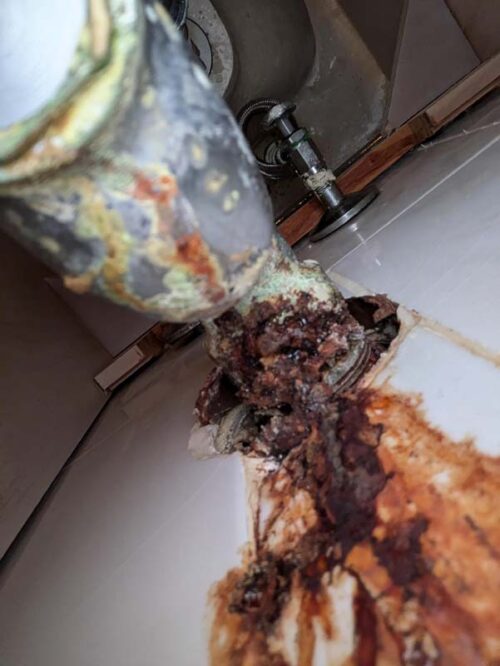 1flr Bath Sink Pipe